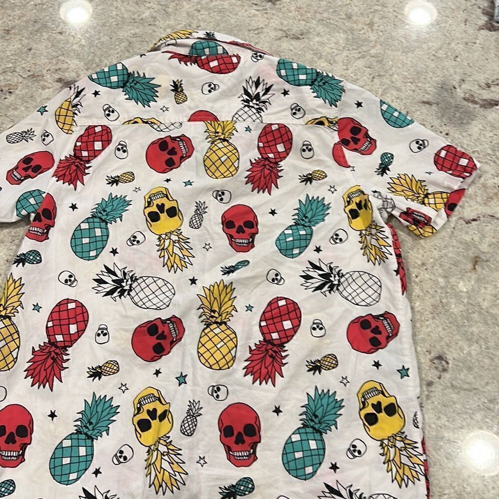 Epic Threads Button Down Shirt - Picture 2 of 3